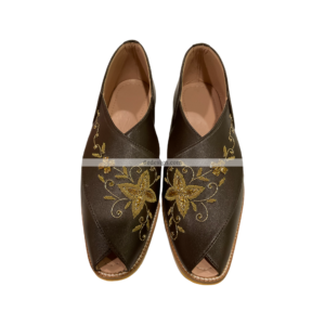 Ethnic embroidered shoes for men