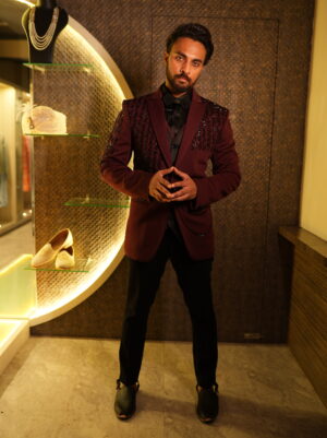 Red Suit with Waistcoat for Men | Elegant Formal Wear