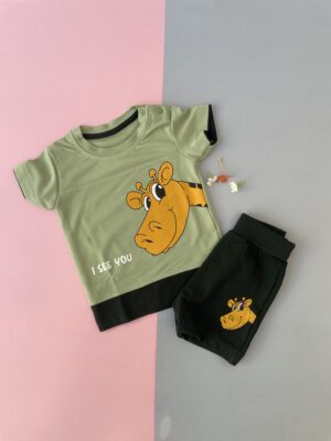 Giraffe Print T-Shirt & Shorts Set – Cute Kids’ Casual Outfit